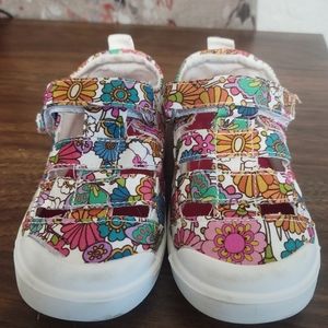 Blowfish Malibu floral print shoes toddler size 8M